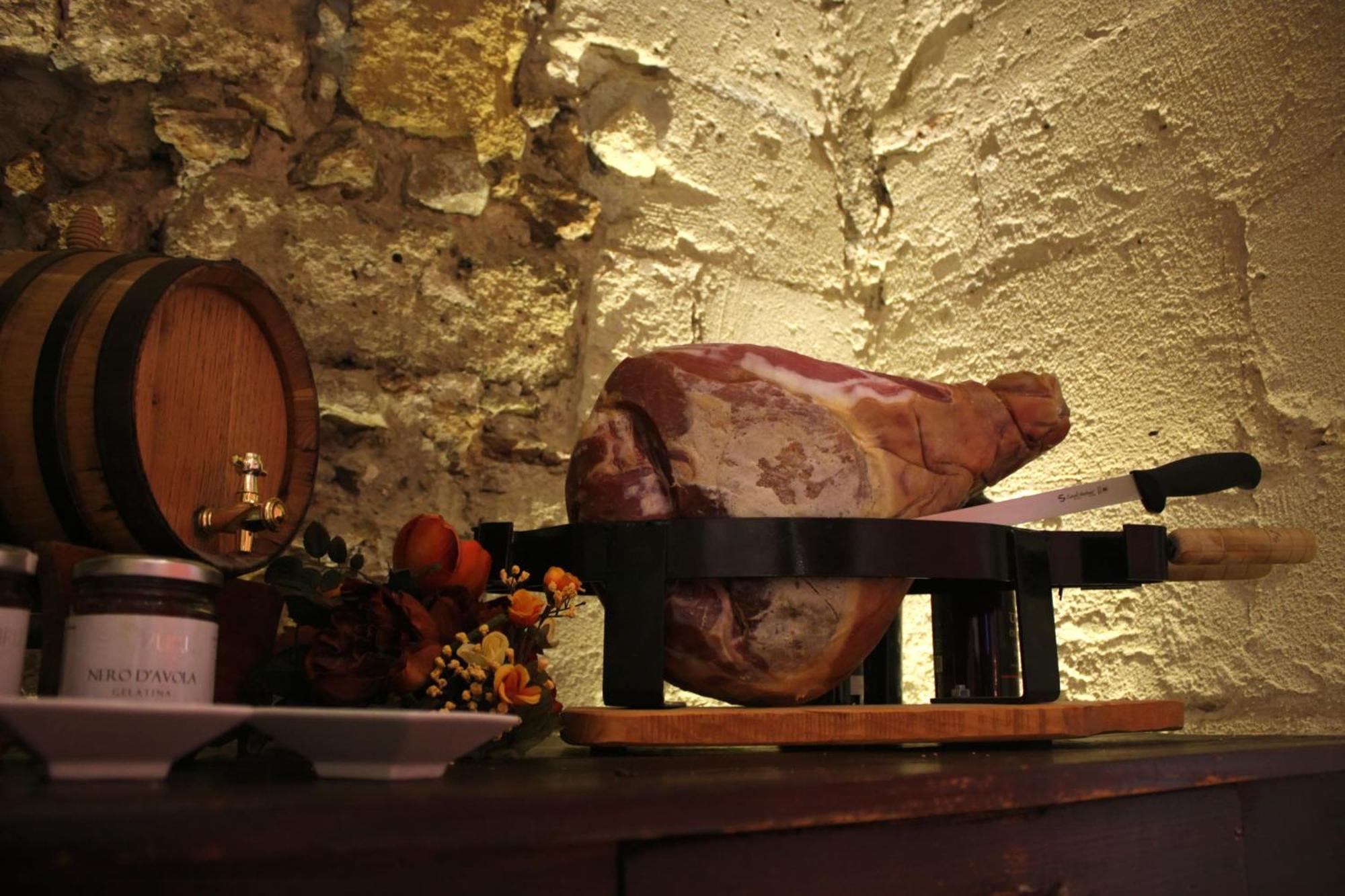 B&B Cortile Di Venere Trapani Eksteriør bilde